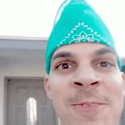 A4BD7094-4142-4E7B-B959-A215E33FD2D2.gif