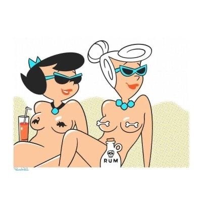 bettyandwilmaonbeach.jpg