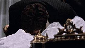 Tony Montana coke.gif