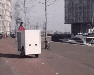 2706F107-A7AF-46DD-A04C-2E8BDD8EB816.gif