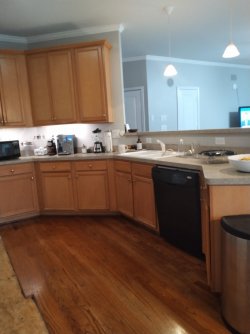 kitchen 1.jpg