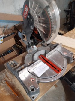 simpleton mitre saw.jpg