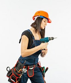 toolbeltgirl.jpg