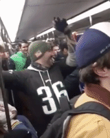 1637632133669.gif