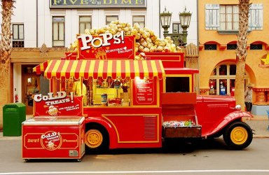 popcorntruck01.jpg
