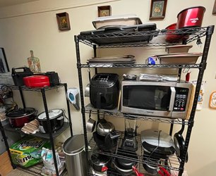 kitchenshelving01.jpg