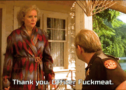 tumblr_ptfxylA7xF1wadukvo4_250.gif