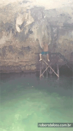 1642137873571.gif
