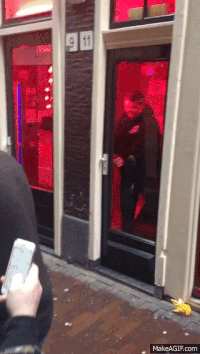 97089900-0B2C-423C-8EBD-9BAEEAB4C14E.gif