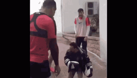 C13D2D2C-043D-4D91-AD54-5E24EACC175F.gif