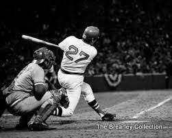 Carlton Fisk Home Run - Game 6 of the 1975 World Series against the  Cincinatti Reds - Brearley Collection Photo