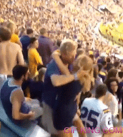 6F3457D3-06F1-49A3-AC6E-E2A5ADE1438F.gif