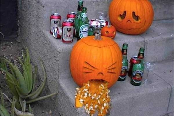 sickpumpkinonsteps.jpg