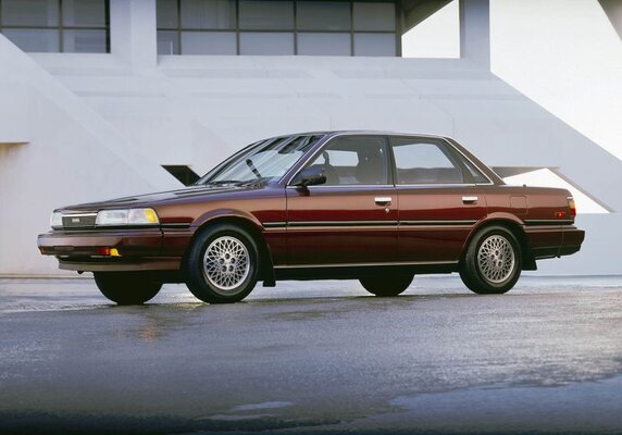 1987_Toyota_Camry_03_a5cafd5a-b1ed-40f7-9e53-bab252f2aa64-prv.jpg